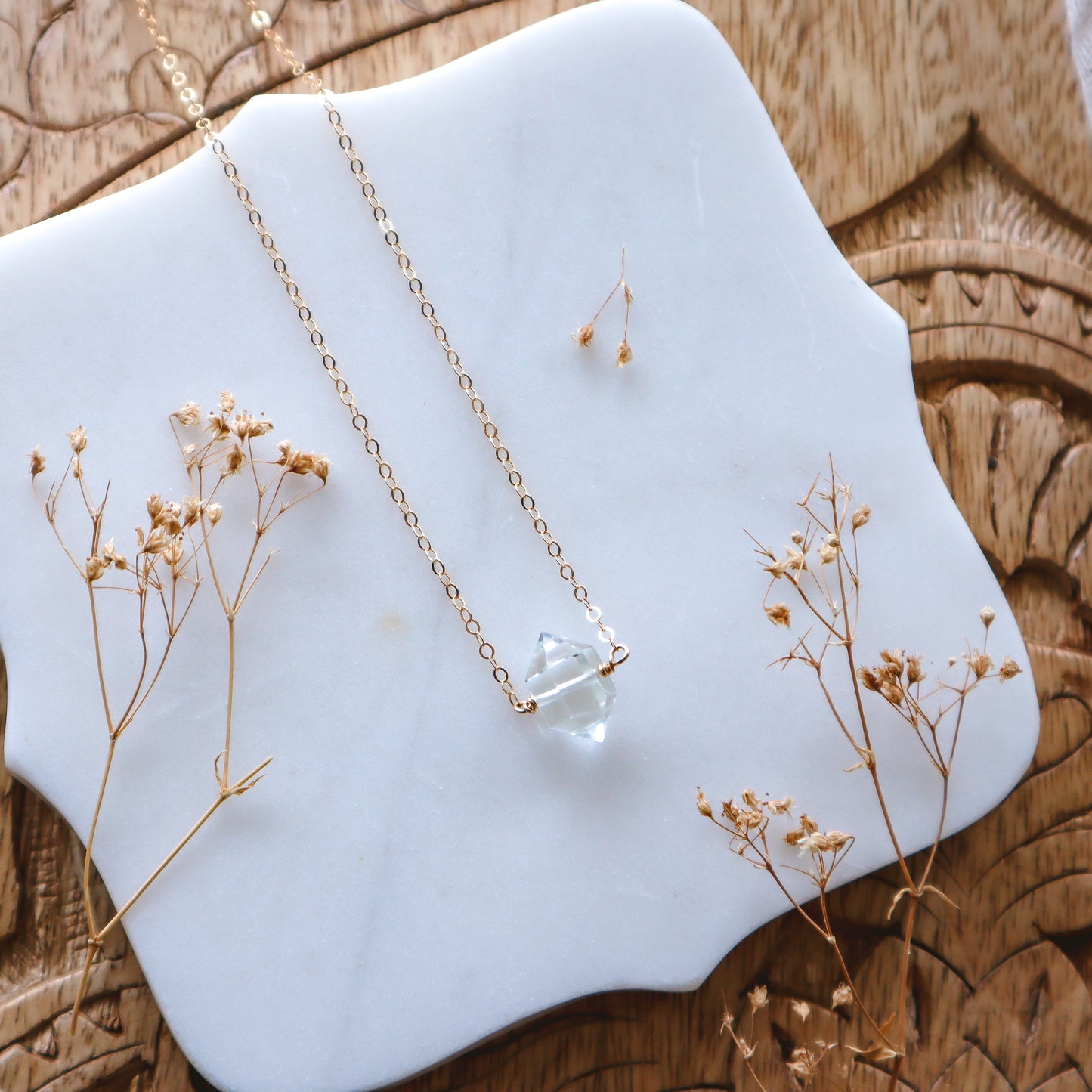Clarity Necklace | Dainty quartz | Choose your length and metal