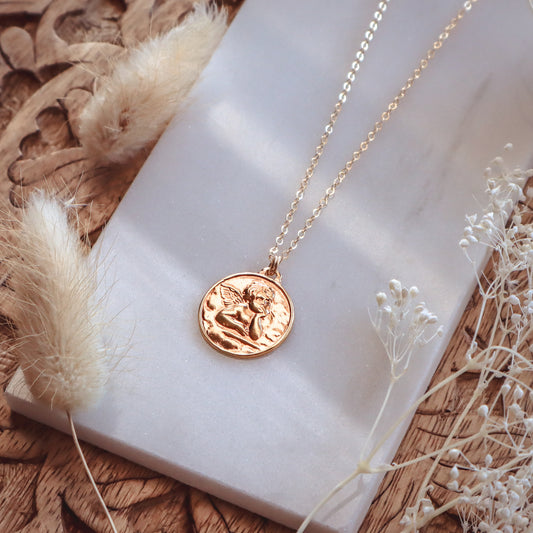 Cupid Necklace | Gold